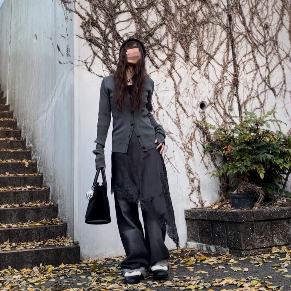 {{.FirstItem.Brand.Name}}({{.FirstItem.Brand.NameKana}})の「{{.FirstItem.Name}}」を使った{{.PostType}}