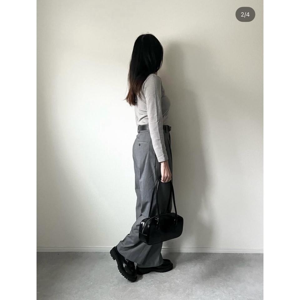 {{.FirstItem.Brand.Name}}({{.FirstItem.Brand.NameKana}})の「{{.FirstItem.Name}}」を使った{{.PostType}}