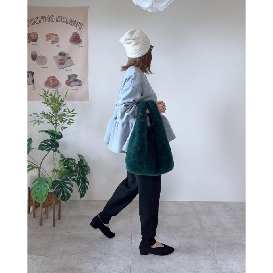 {{.FirstItem.Brand.Name}}({{.FirstItem.Brand.NameKana}})の「{{.FirstItem.Name}}」を使った{{.PostType}}