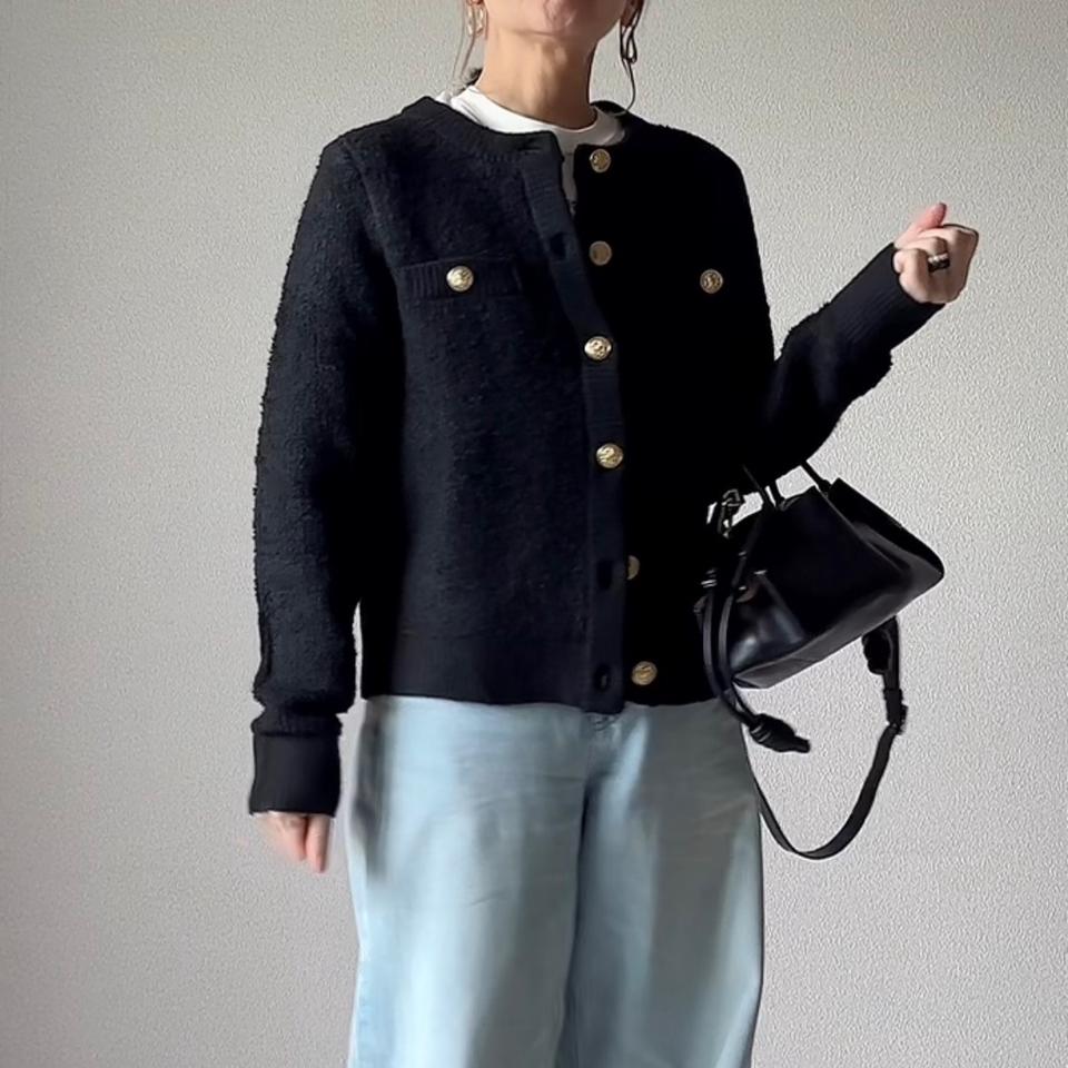 {{.FirstItem.Brand.Name}}({{.FirstItem.Brand.NameKana}})の「{{.FirstItem.Name}}」を使った{{.PostType}}