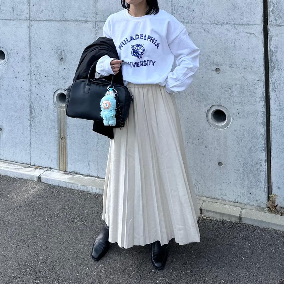 {{.FirstItem.Brand.Name}}({{.FirstItem.Brand.NameKana}})の「{{.FirstItem.Name}}」を使った{{.PostType}}