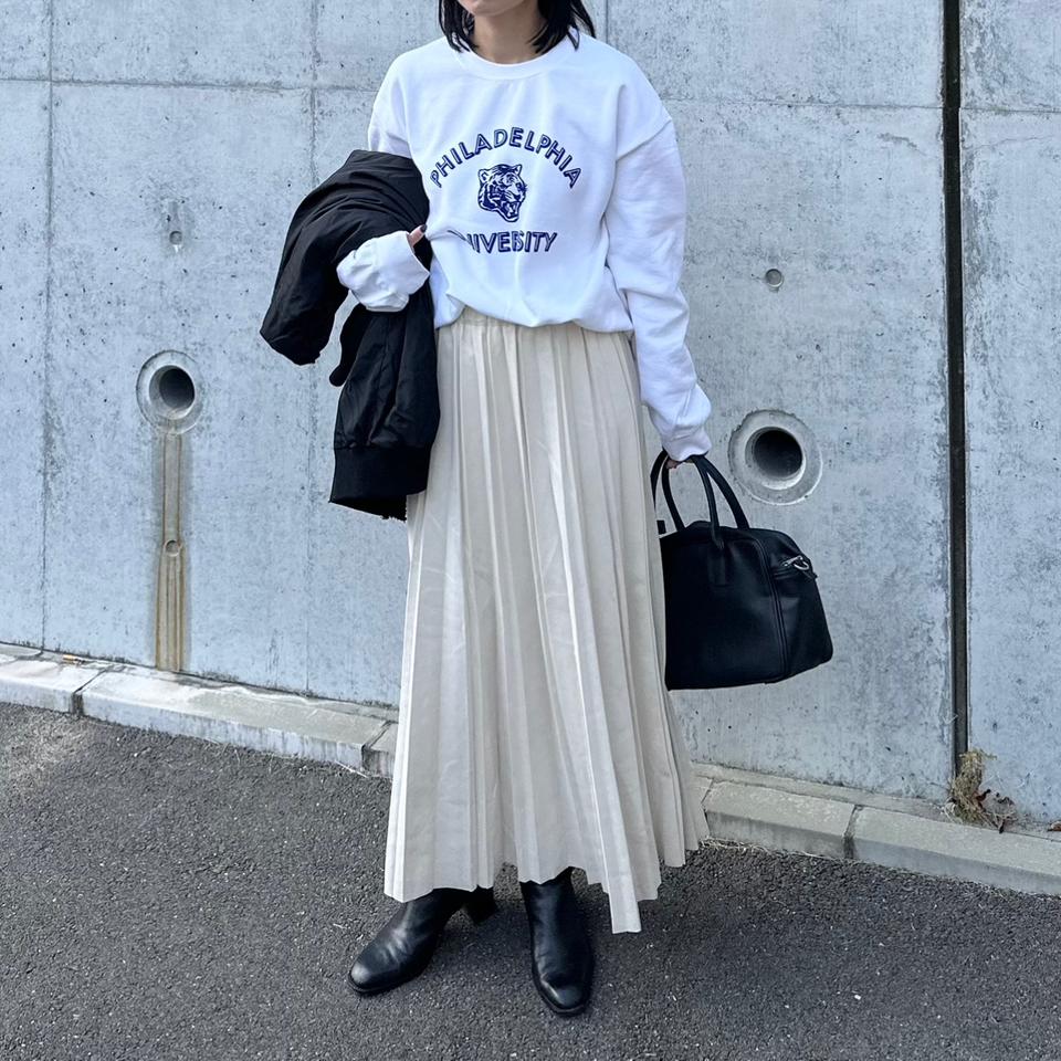 {{.FirstItem.Brand.Name}}({{.FirstItem.Brand.NameKana}})の「{{.FirstItem.Name}}」を使った{{.PostType}}