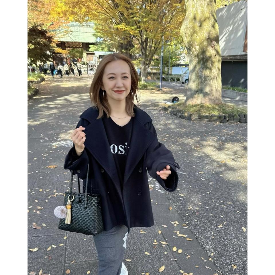 {{.FirstItem.Brand.Name}}({{.FirstItem.Brand.NameKana}})の「{{.FirstItem.Name}}」を使った{{.PostType}}