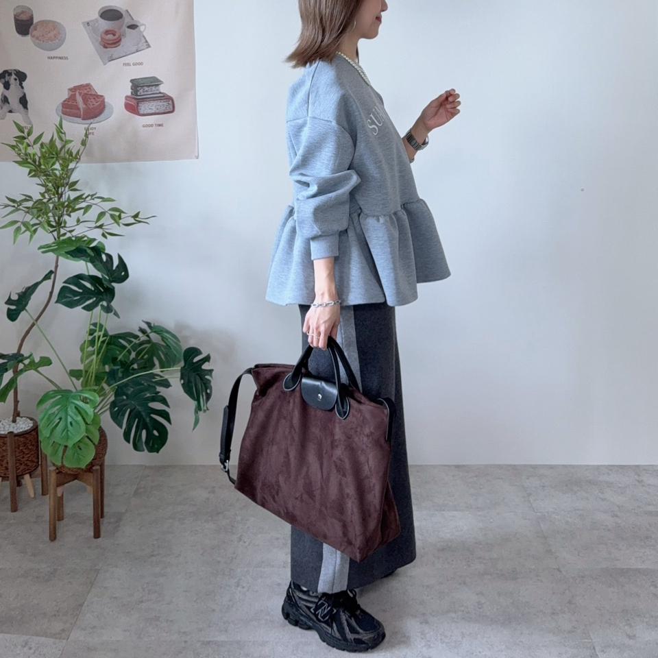 {{.FirstItem.Brand.Name}}({{.FirstItem.Brand.NameKana}})の「{{.FirstItem.Name}}」を使った{{.PostType}}