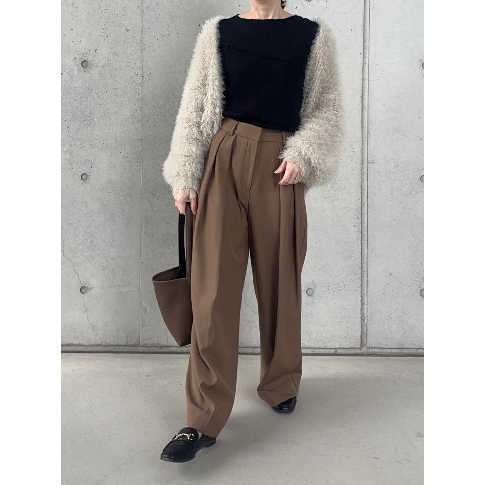 {{.FirstItem.Brand.Name}}({{.FirstItem.Brand.NameKana}})の「{{.FirstItem.Name}}」を使った{{.PostType}}