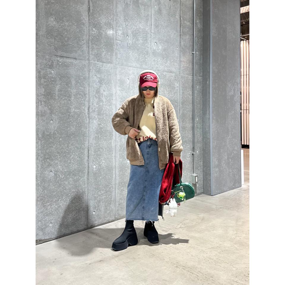 {{.FirstItem.Brand.Name}}({{.FirstItem.Brand.NameKana}})の「{{.FirstItem.Name}}」を使った{{.PostType}}