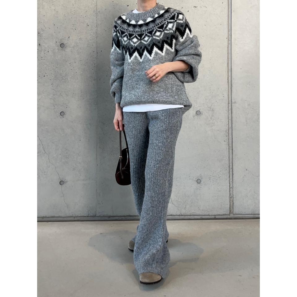 {{.FirstItem.Brand.Name}}({{.FirstItem.Brand.NameKana}})の「{{.FirstItem.Name}}」を使った{{.PostType}}