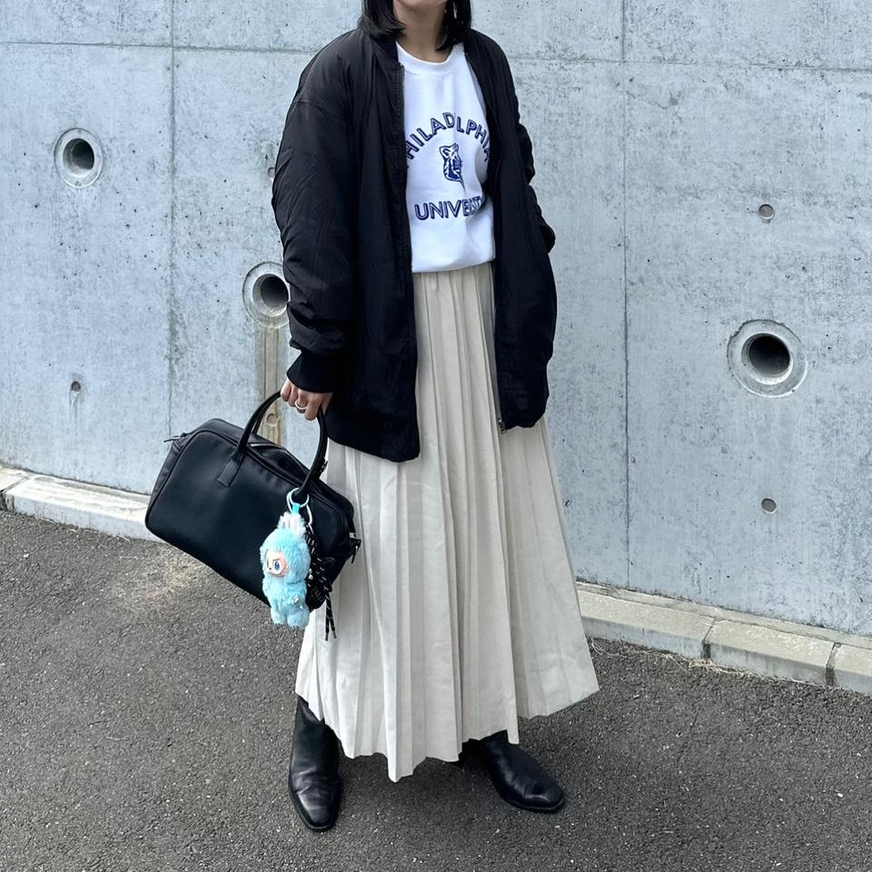 {{.FirstItem.Brand.Name}}({{.FirstItem.Brand.NameKana}})の「{{.FirstItem.Name}}」を使った{{.PostType}}