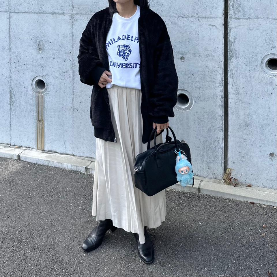 {{.FirstItem.Brand.Name}}({{.FirstItem.Brand.NameKana}})の「{{.FirstItem.Name}}」を使った{{.PostType}}