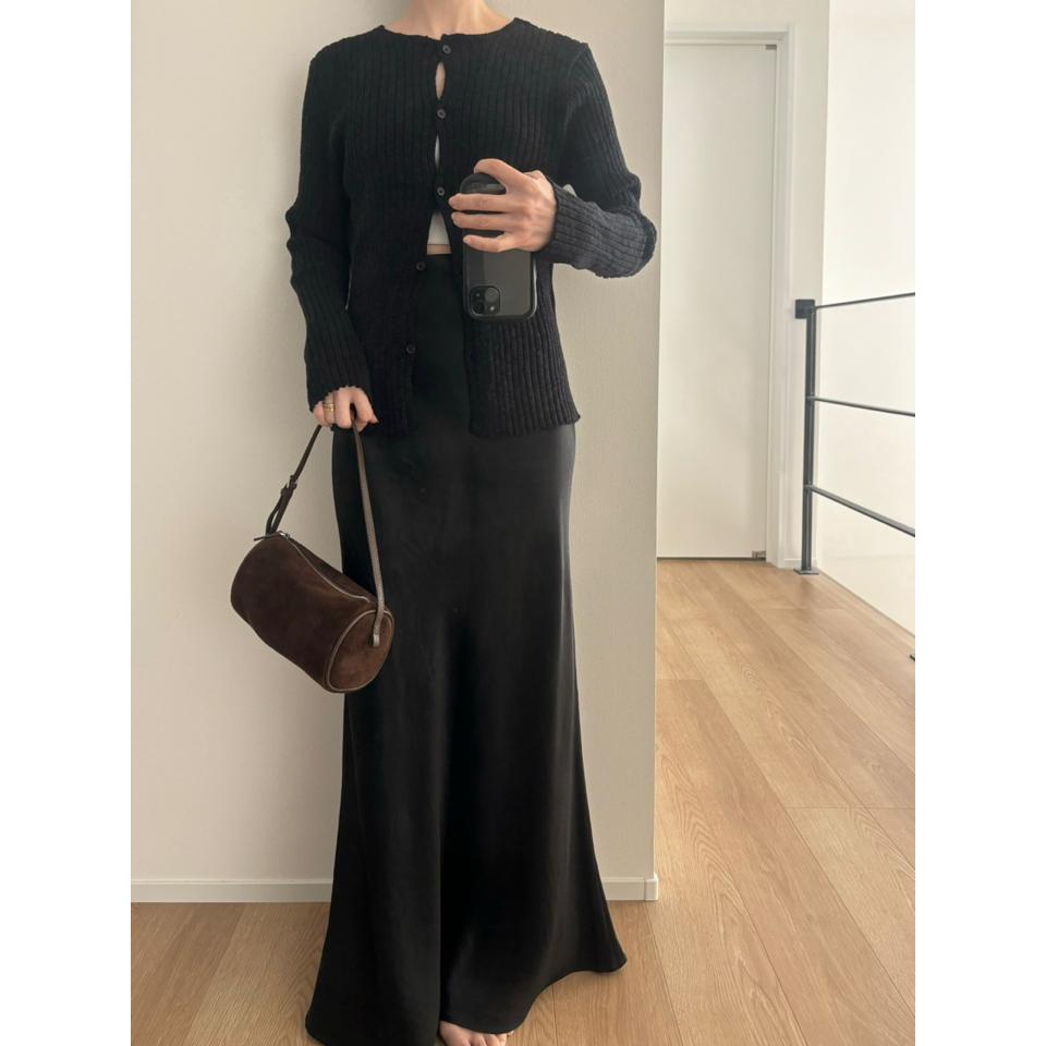 {{.FirstItem.Brand.Name}}({{.FirstItem.Brand.NameKana}})の「{{.FirstItem.Name}}」を使った{{.PostType}}