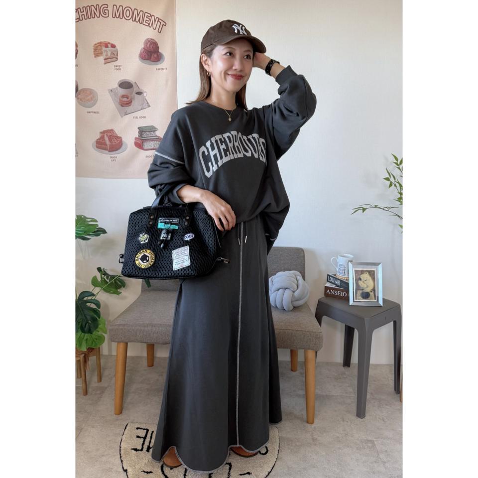 {{.FirstItem.Brand.Name}}({{.FirstItem.Brand.NameKana}})の「{{.FirstItem.Name}}」を使った{{.PostType}}