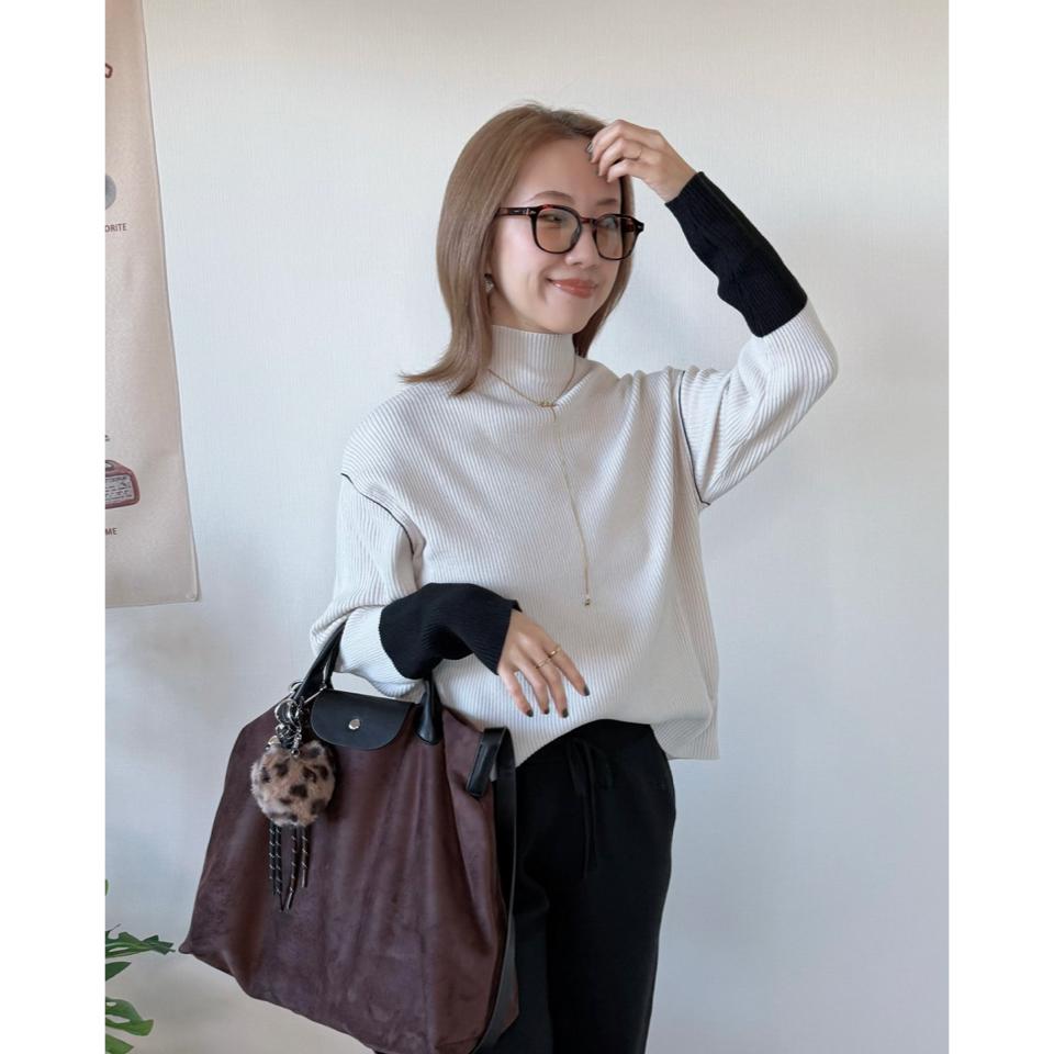 {{.FirstItem.Brand.Name}}({{.FirstItem.Brand.NameKana}})の「{{.FirstItem.Name}}」を使った{{.PostType}}