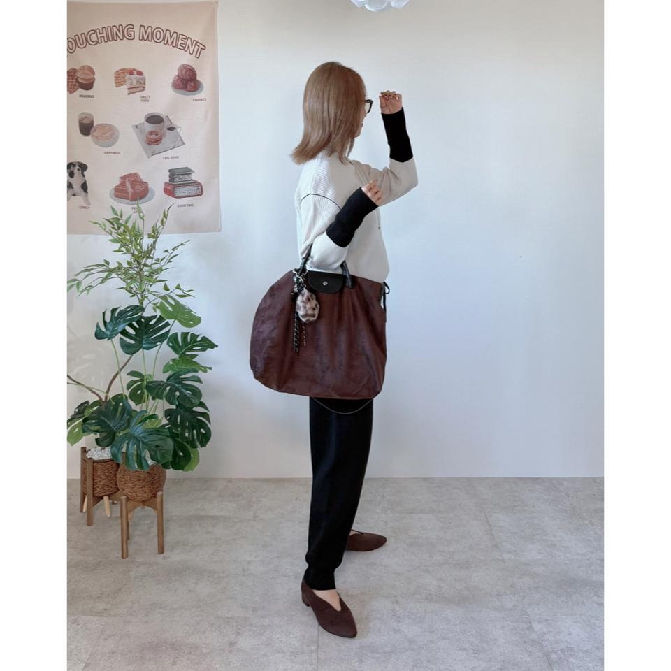 {{.FirstItem.Brand.Name}}({{.FirstItem.Brand.NameKana}})の「{{.FirstItem.Name}}」を使った{{.PostType}}