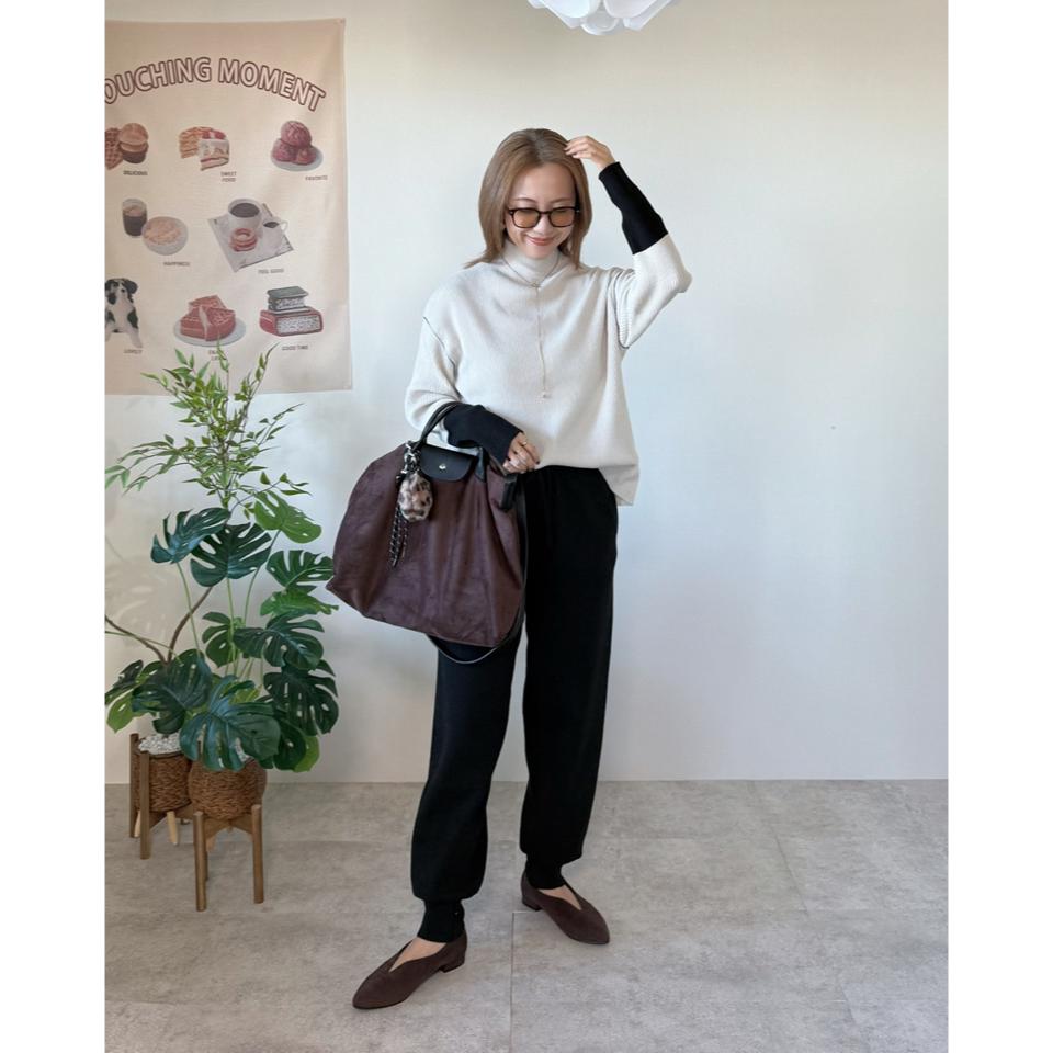 {{.FirstItem.Brand.Name}}({{.FirstItem.Brand.NameKana}})の「{{.FirstItem.Name}}」を使った{{.PostType}}