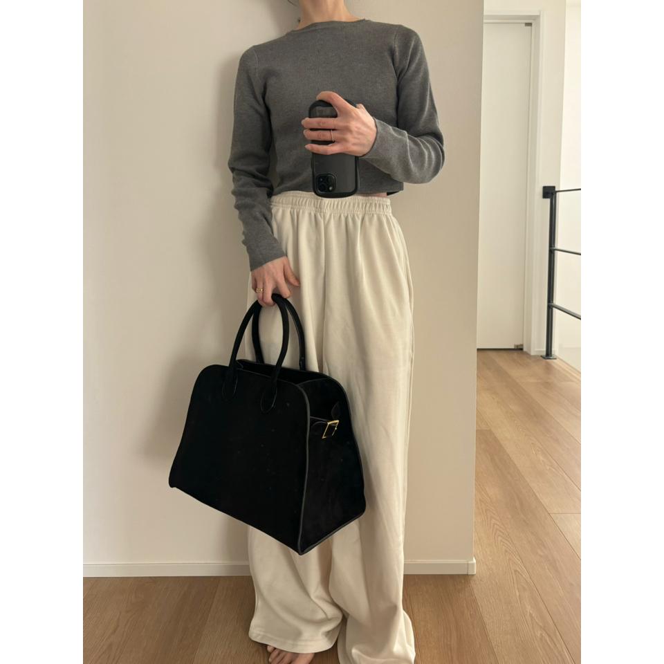 {{.FirstItem.Brand.Name}}({{.FirstItem.Brand.NameKana}})の「{{.FirstItem.Name}}」を使った{{.PostType}}