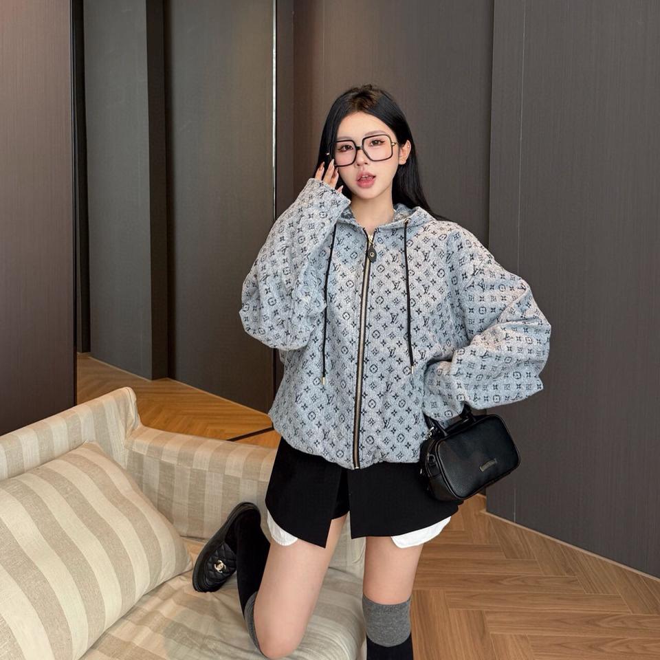 {{.FirstItem.Brand.Name}}({{.FirstItem.Brand.NameKana}})の「{{.FirstItem.Name}}」を使った{{.PostType}}