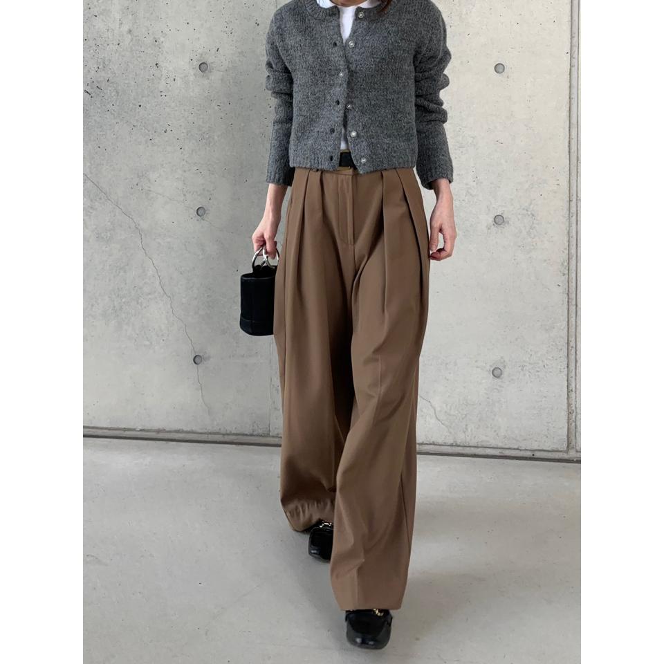 {{.FirstItem.Brand.Name}}({{.FirstItem.Brand.NameKana}})の「{{.FirstItem.Name}}」を使った{{.PostType}}