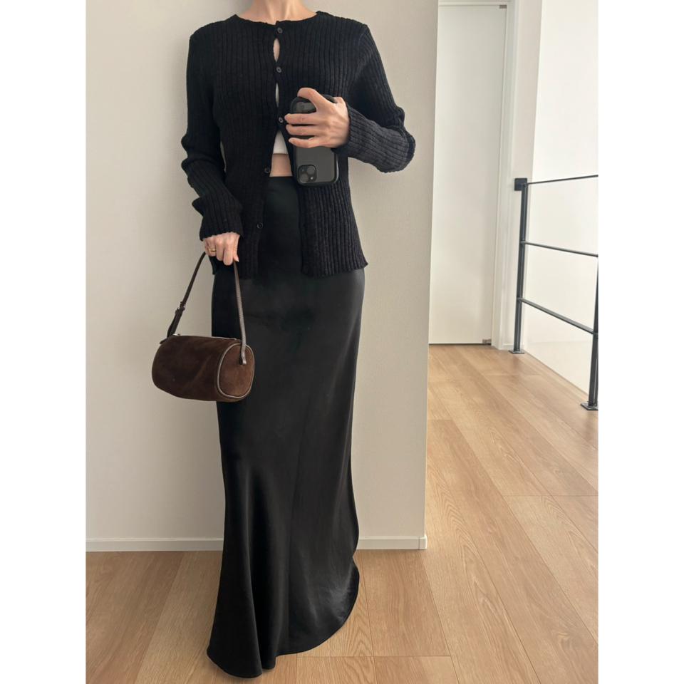 {{.FirstItem.Brand.Name}}({{.FirstItem.Brand.NameKana}})の「{{.FirstItem.Name}}」を使った{{.PostType}}