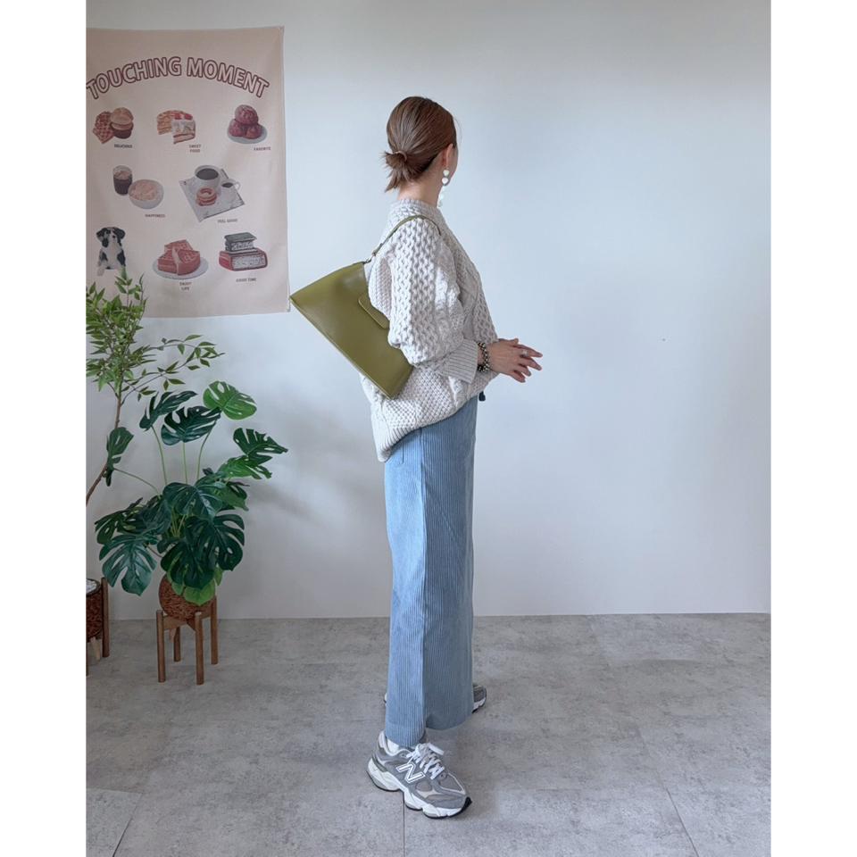 {{.FirstItem.Brand.Name}}({{.FirstItem.Brand.NameKana}})の「{{.FirstItem.Name}}」を使った{{.PostType}}