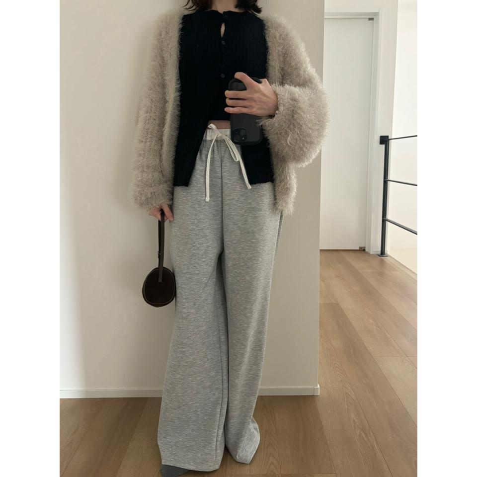 {{.FirstItem.Brand.Name}}({{.FirstItem.Brand.NameKana}})の「{{.FirstItem.Name}}」を使った{{.PostType}}