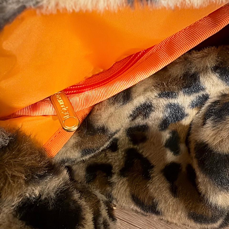 {{.FirstItem.Brand.Name}}({{.FirstItem.Brand.NameKana}})の「{{.FirstItem.Name}}」を使った{{.PostType}}