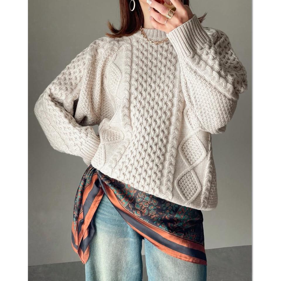 {{.FirstItem.Brand.Name}}({{.FirstItem.Brand.NameKana}})の「{{.FirstItem.Name}}」を使った{{.PostType}}