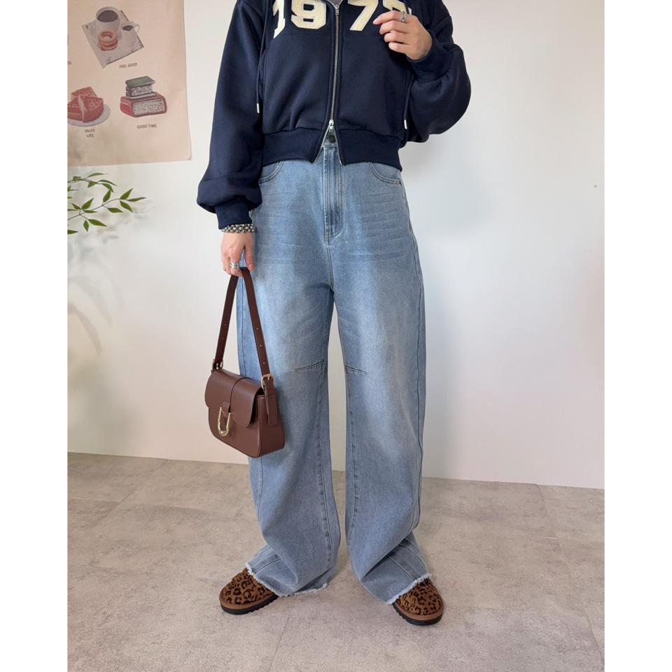 {{.FirstItem.Brand.Name}}({{.FirstItem.Brand.NameKana}})の「{{.FirstItem.Name}}」を使った{{.PostType}}