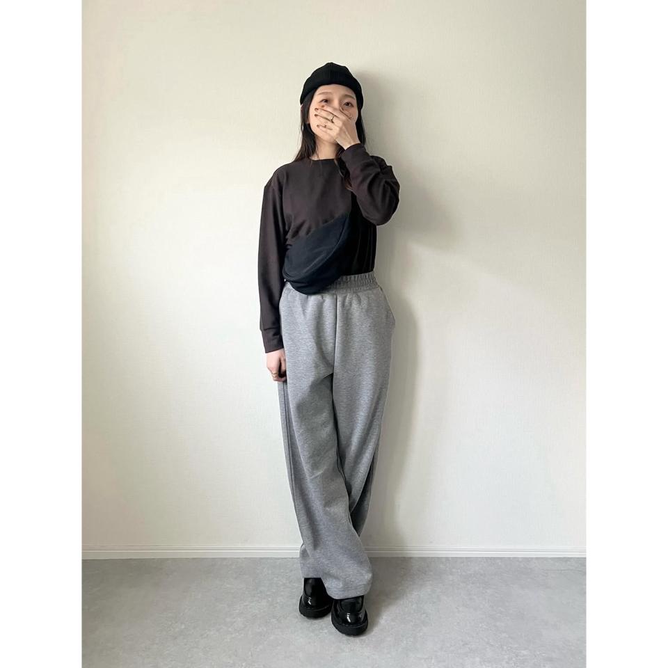 {{.FirstItem.Brand.Name}}({{.FirstItem.Brand.NameKana}})の「{{.FirstItem.Name}}」を使った{{.PostType}}