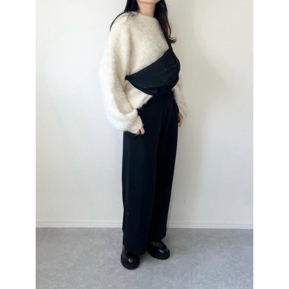 {{.FirstItem.Brand.Name}}({{.FirstItem.Brand.NameKana}})の「{{.FirstItem.Name}}」を使った{{.PostType}}