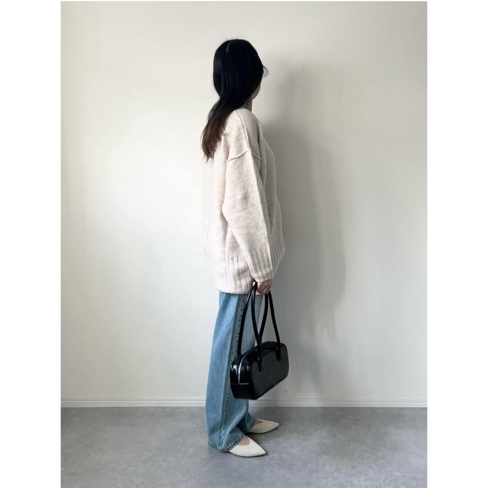 {{.FirstItem.Brand.Name}}({{.FirstItem.Brand.NameKana}})の「{{.FirstItem.Name}}」を使った{{.PostType}}