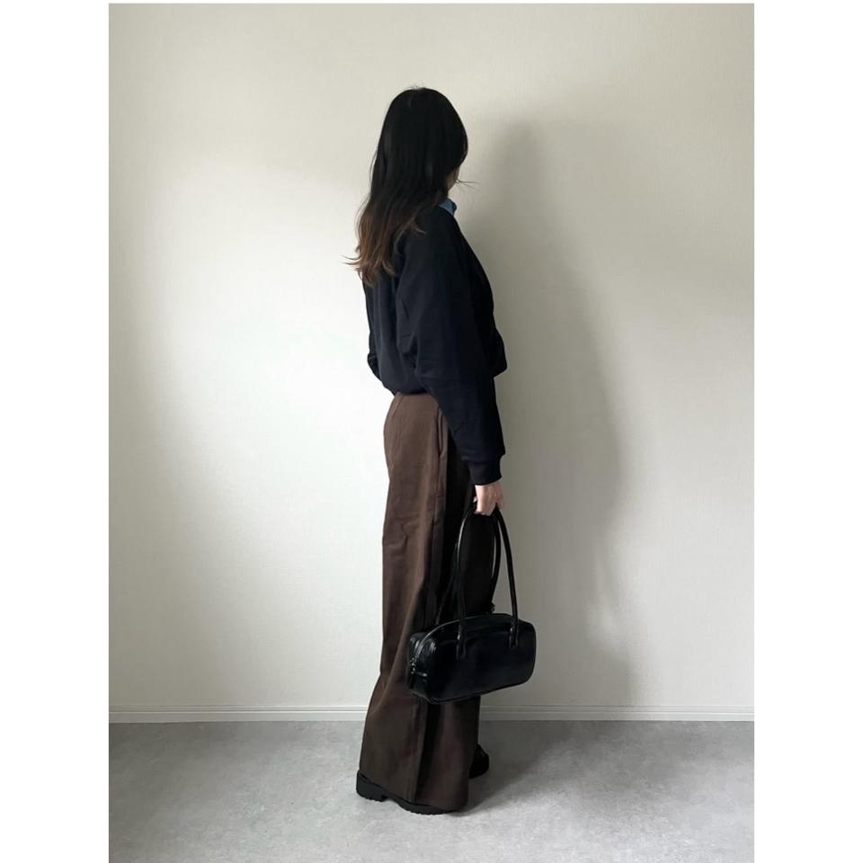 {{.FirstItem.Brand.Name}}({{.FirstItem.Brand.NameKana}})の「{{.FirstItem.Name}}」を使った{{.PostType}}