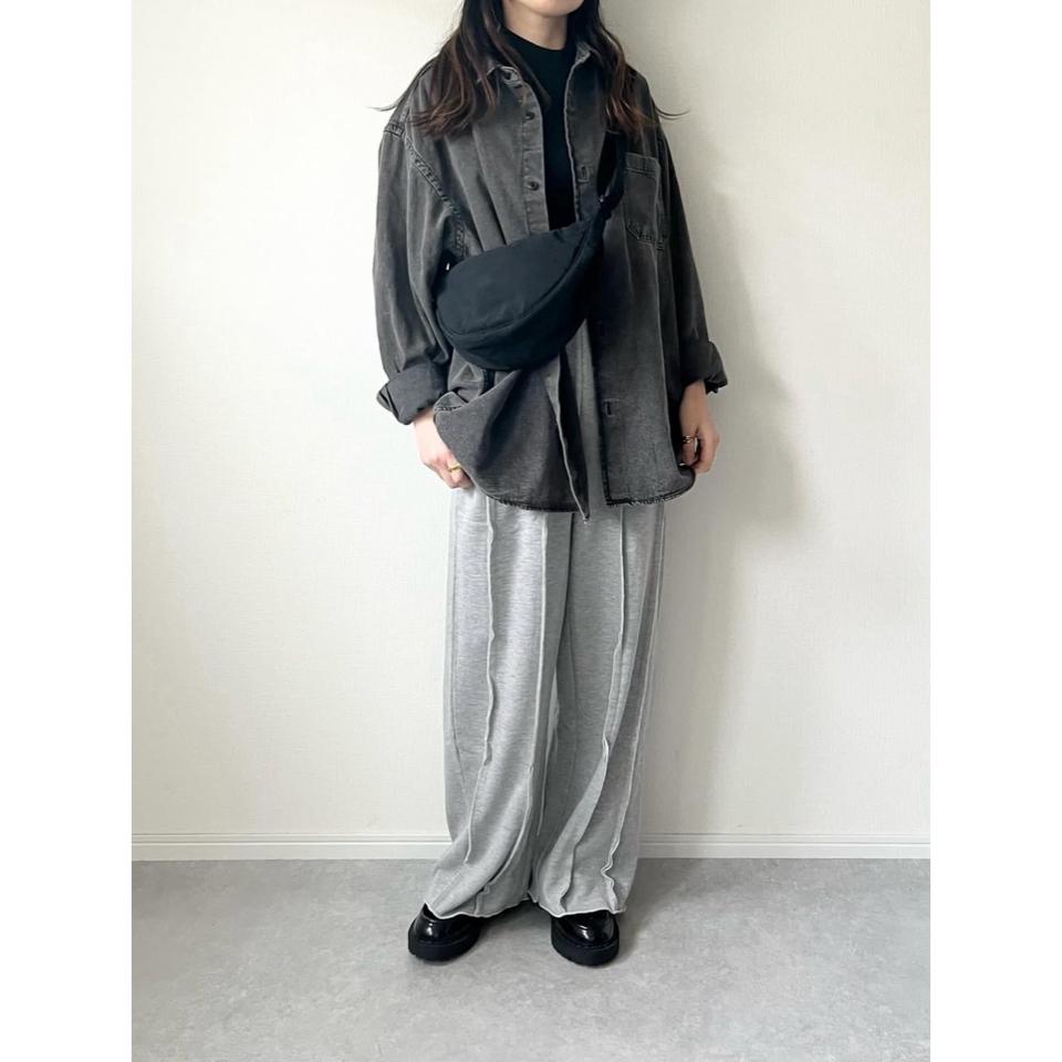 {{.FirstItem.Brand.Name}}({{.FirstItem.Brand.NameKana}})の「{{.FirstItem.Name}}」を使った{{.PostType}}