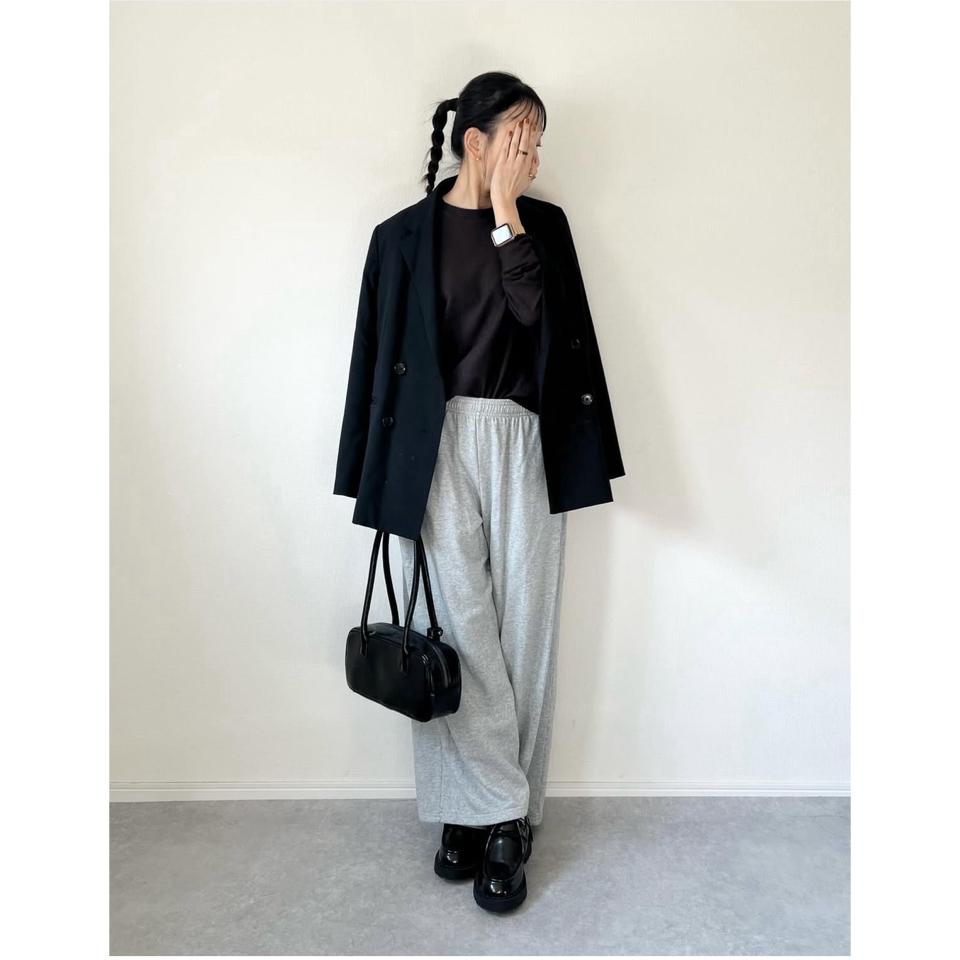 {{.FirstItem.Brand.Name}}({{.FirstItem.Brand.NameKana}})の「{{.FirstItem.Name}}」を使った{{.PostType}}