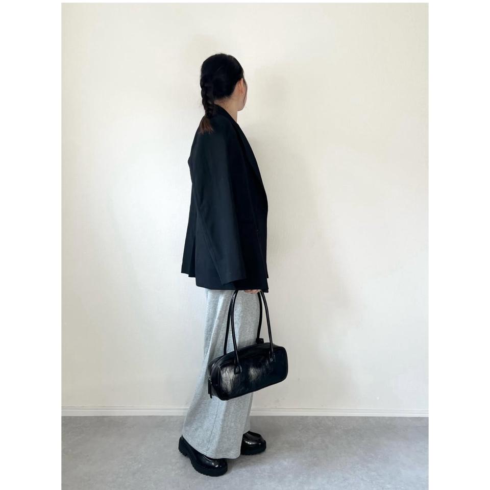 {{.FirstItem.Brand.Name}}({{.FirstItem.Brand.NameKana}})の「{{.FirstItem.Name}}」を使った{{.PostType}}