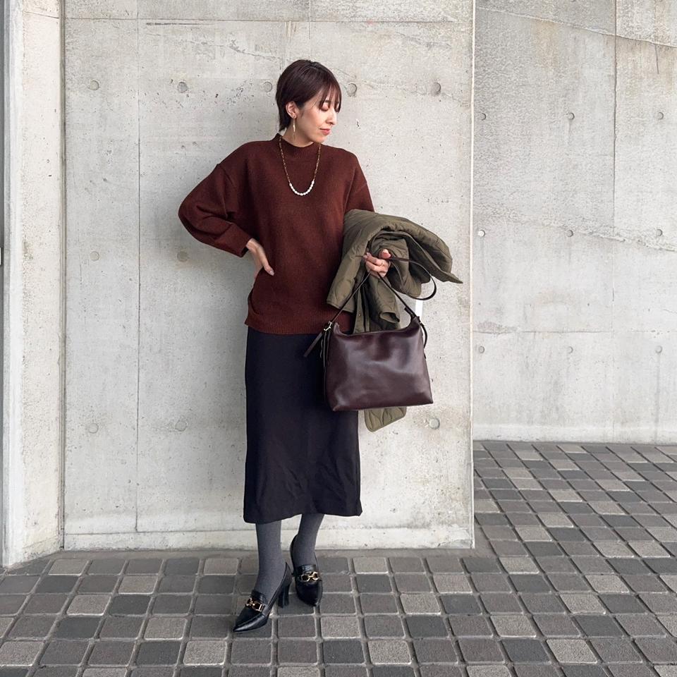 {{.FirstItem.Brand.Name}}({{.FirstItem.Brand.NameKana}})の「{{.FirstItem.Name}}」を使った{{.PostType}}