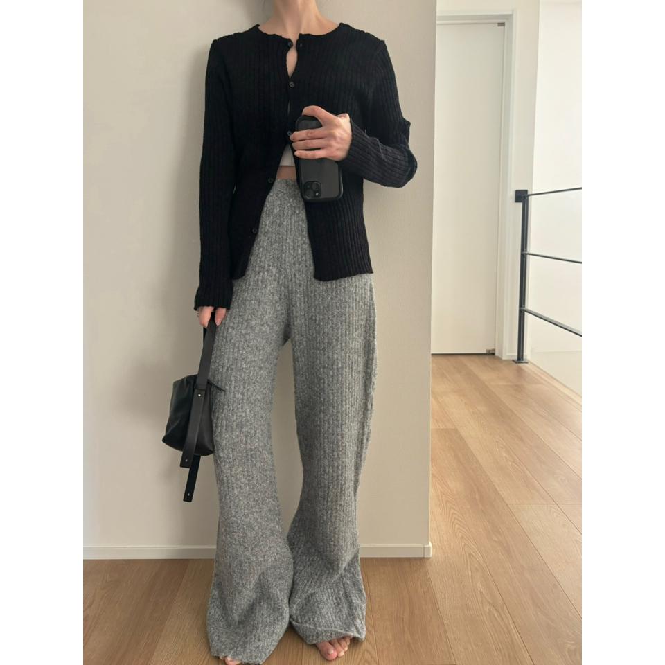 {{.FirstItem.Brand.Name}}({{.FirstItem.Brand.NameKana}})の「{{.FirstItem.Name}}」を使った{{.PostType}}