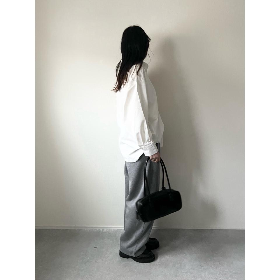 {{.FirstItem.Brand.Name}}({{.FirstItem.Brand.NameKana}})の「{{.FirstItem.Name}}」を使った{{.PostType}}