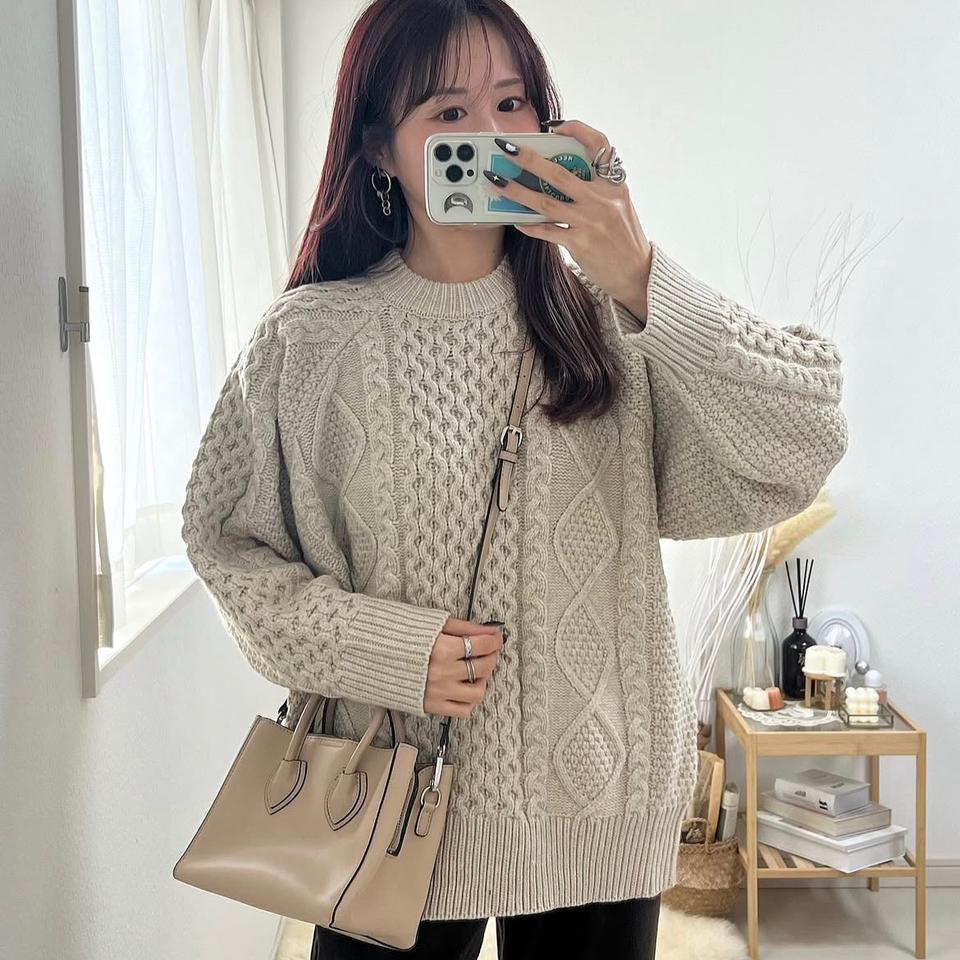 {{.FirstItem.Brand.Name}}({{.FirstItem.Brand.NameKana}})の「{{.FirstItem.Name}}」を使った{{.PostType}}