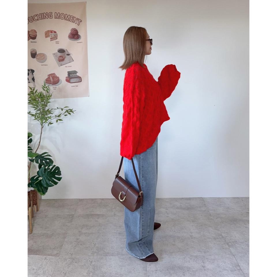 {{.FirstItem.Brand.Name}}({{.FirstItem.Brand.NameKana}})の「{{.FirstItem.Name}}」を使った{{.PostType}}