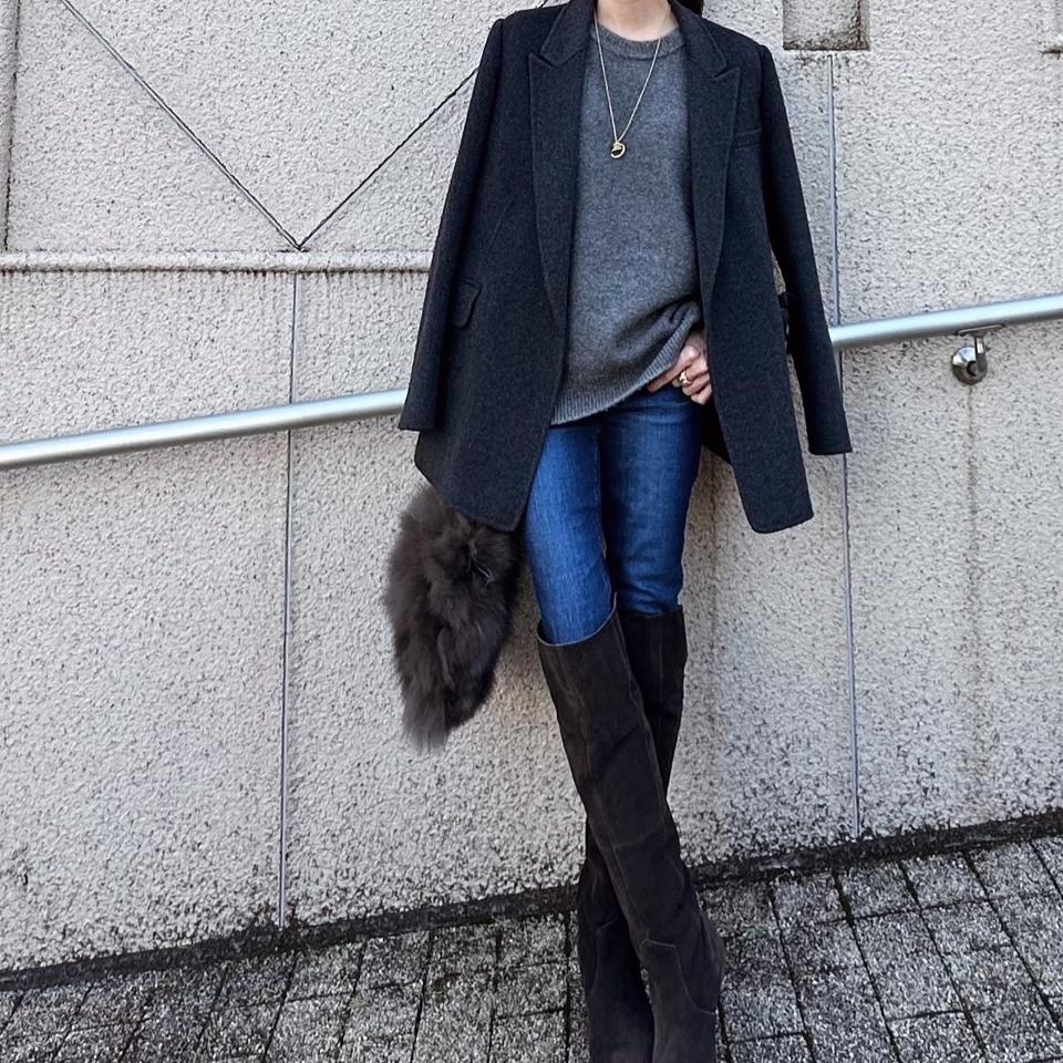 {{.FirstItem.Brand.Name}}({{.FirstItem.Brand.NameKana}})の「{{.FirstItem.Name}}」を使った{{.PostType}}