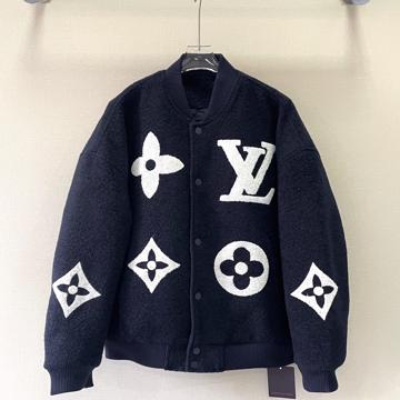 @Pradさんの投稿