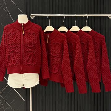 @Pradさんの投稿