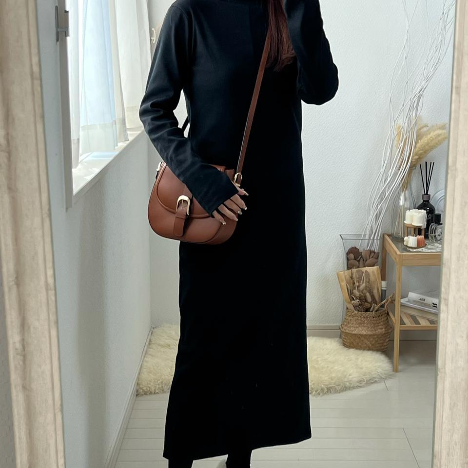 {{.FirstItem.Brand.Name}}({{.FirstItem.Brand.NameKana}})の「{{.FirstItem.Name}}」を使った{{.PostType}}