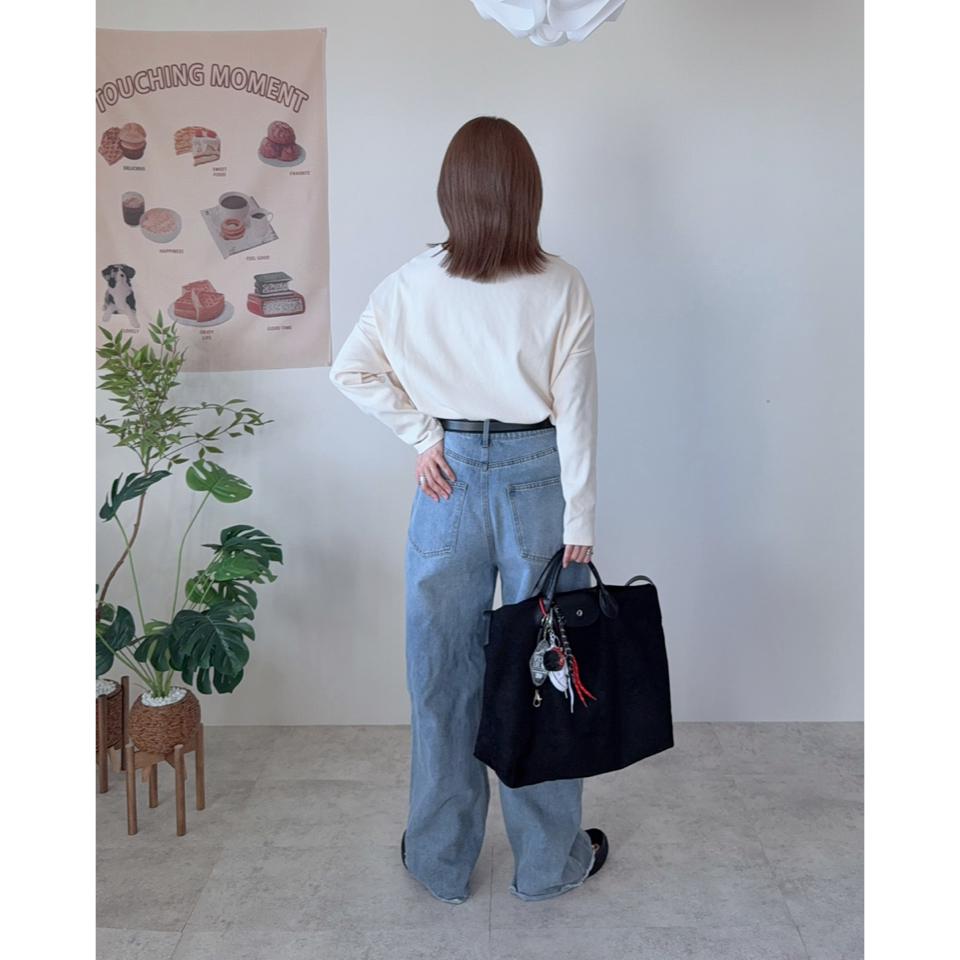 {{.FirstItem.Brand.Name}}({{.FirstItem.Brand.NameKana}})の「{{.FirstItem.Name}}」を使った{{.PostType}}