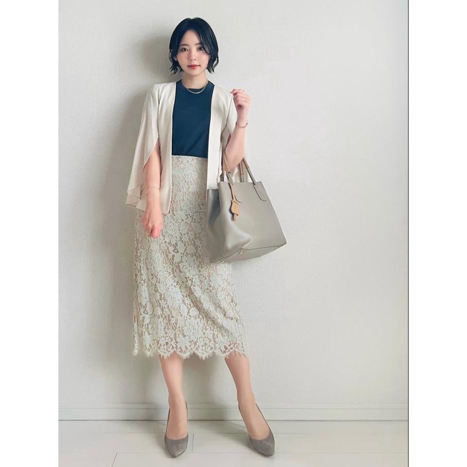 {{.FirstItem.Brand.Name}}({{.FirstItem.Brand.NameKana}})の「{{.FirstItem.Name}}」を使った{{.PostType}}