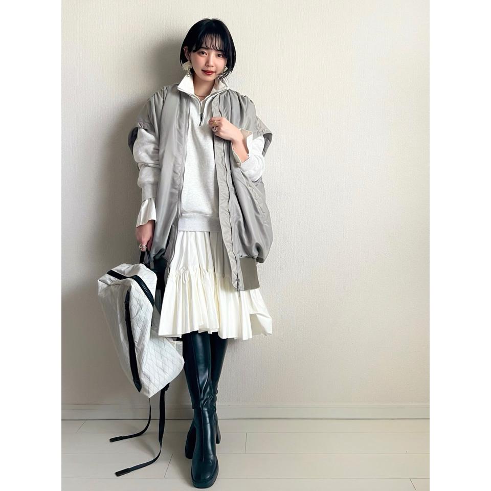 {{.FirstItem.Brand.Name}}({{.FirstItem.Brand.NameKana}})の「{{.FirstItem.Name}}」を使った{{.PostType}}