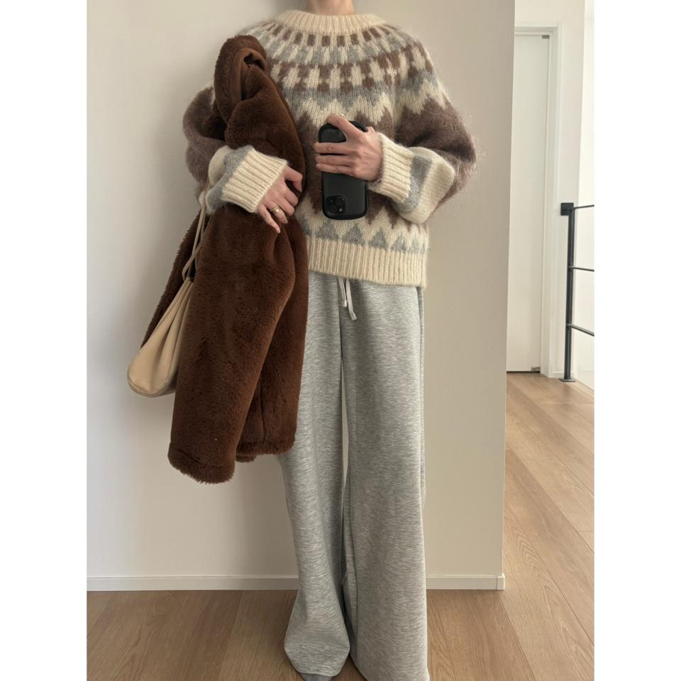 {{.FirstItem.Brand.Name}}({{.FirstItem.Brand.NameKana}})の「{{.FirstItem.Name}}」を使った{{.PostType}}