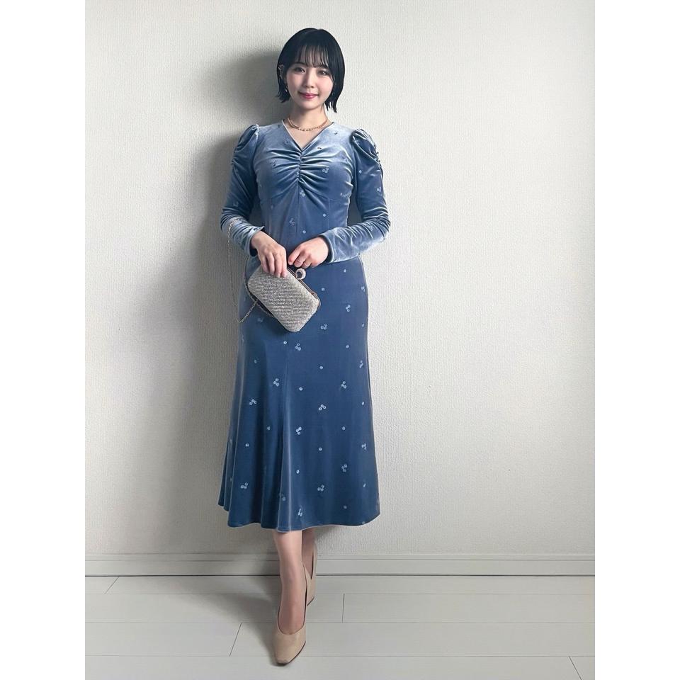 {{.FirstItem.Brand.Name}}({{.FirstItem.Brand.NameKana}})の「{{.FirstItem.Name}}」を使った{{.PostType}}