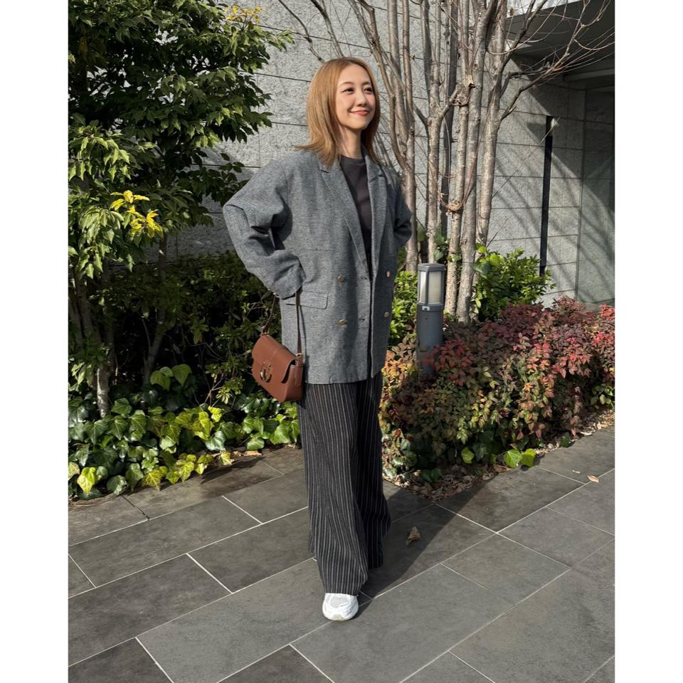 {{.FirstItem.Brand.Name}}({{.FirstItem.Brand.NameKana}})の「{{.FirstItem.Name}}」を使った{{.PostType}}