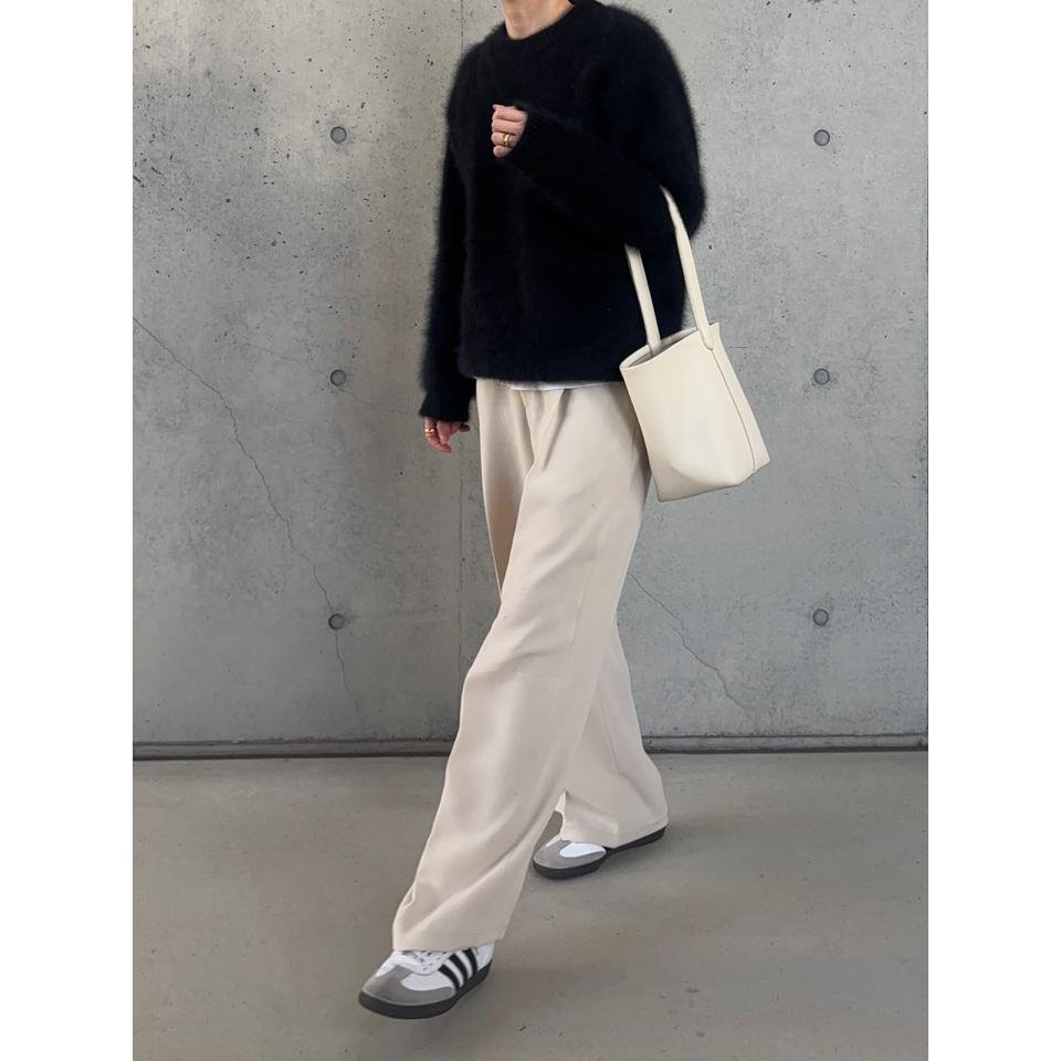 {{.FirstItem.Brand.Name}}({{.FirstItem.Brand.NameKana}})の「{{.FirstItem.Name}}」を使った{{.PostType}}